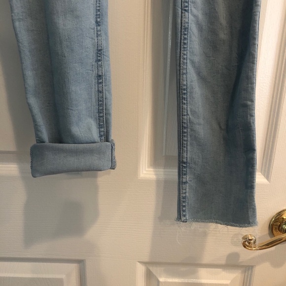 Hollister Super Skinny lightwash denim jeans - Picture 2 of 3